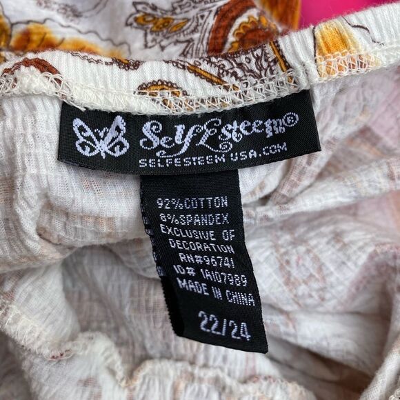 Self Esteem Floral Halter Top - Picture 4 of 10